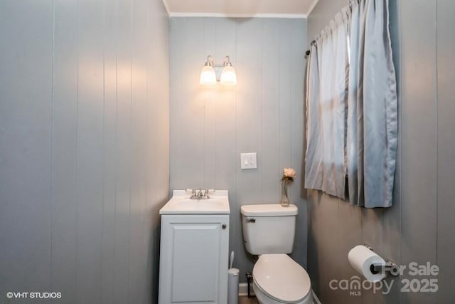 bathroom with a sink and toilet