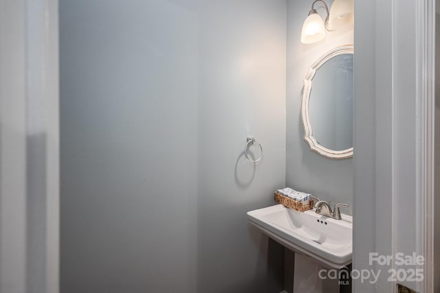 319 Beacon Hills Dr, Gastonia, NC 28056 - bathroom featuring a sink