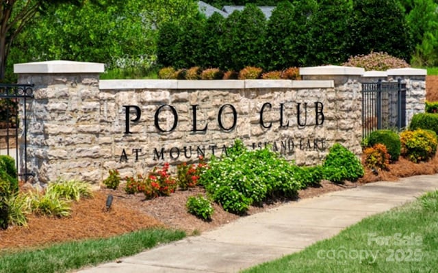 5028 Polo Gate Blvd, Charlotte, NC 28216 - view of community / neighborhood sign