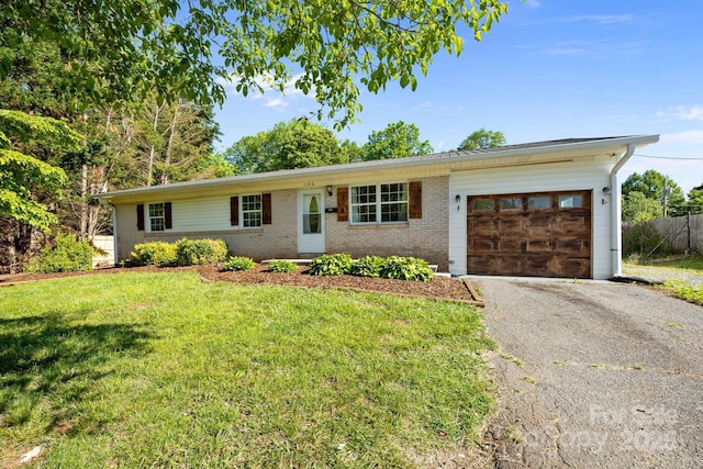 136 Kent Dr, Forest City, NC 28043 - photo 2