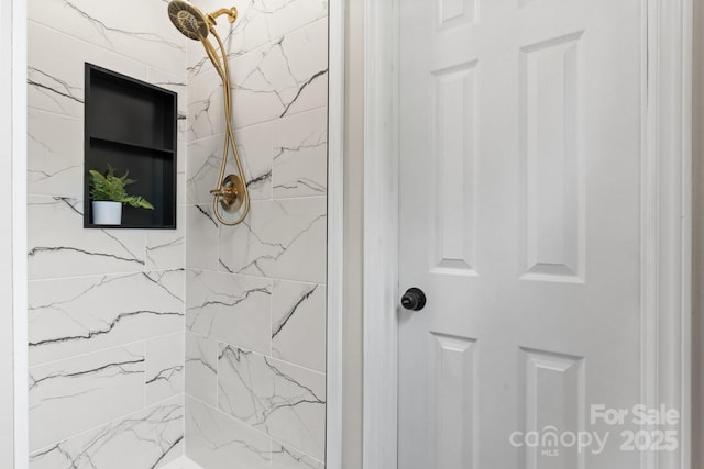 606 Hillcrest St, Hudson, NC 28638 - details with a marble finish shower