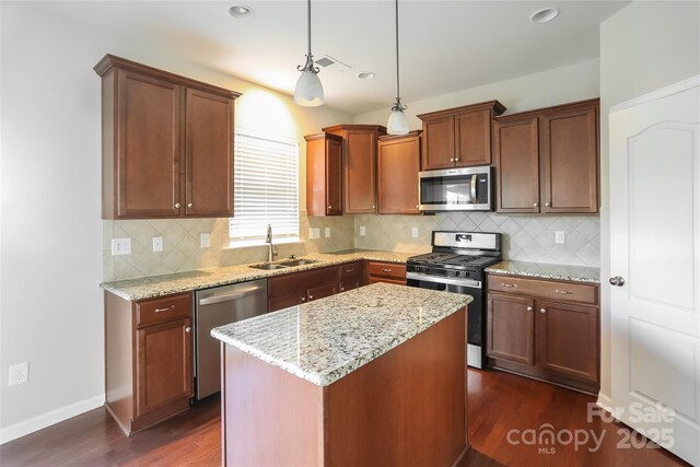 8011 Kelburn Ln, Charlotte, NC 28273 - photo 6