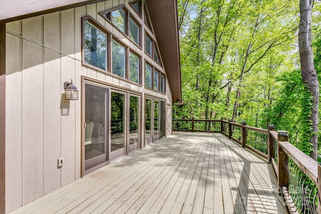 8 Quinn Ct, Asheville, NC 28805 - view of deck