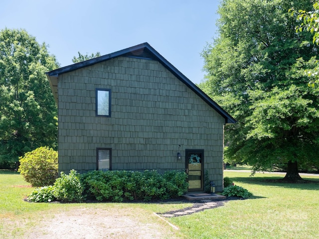 7728 Babe Stillwell Farm Rd, Huntersville, NC 28078 - view of side of home with a yard