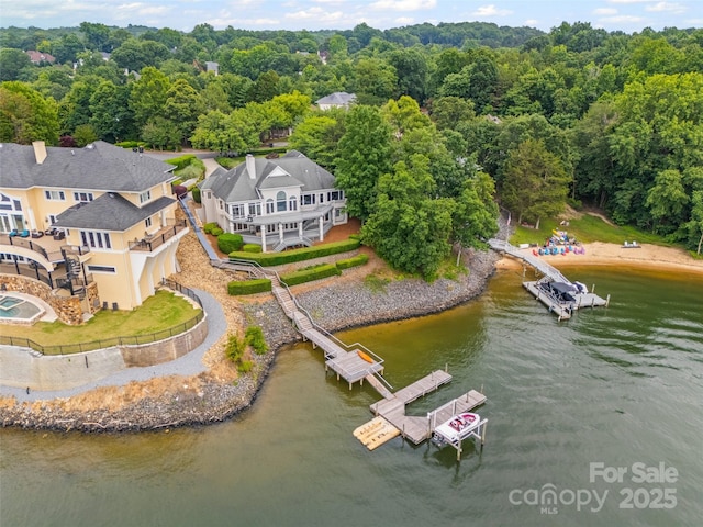 16108 Woolwine Rd, Charlotte, NC 28278 - aerial view of property and surrounding area featuring a large body of water