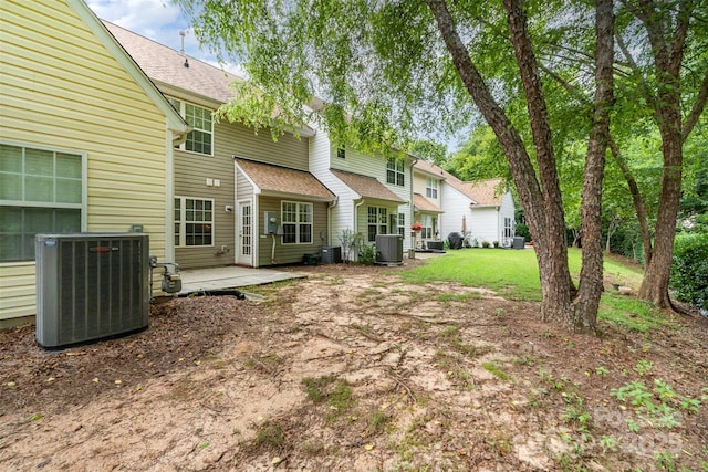 10421 Columbia Crest Ct, Charlotte, NC 28270 - view of yard with a patio area