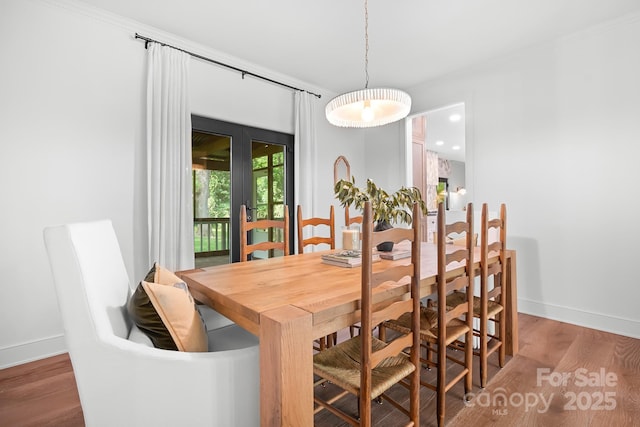4316 Old Saybrook Ct, Charlotte, NC 28211 - dining space with wood finished floors and baseboards