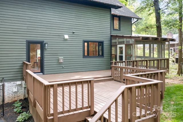 4316 Old Saybrook Ct, Charlotte, NC 28211 - deck with a sunroom
