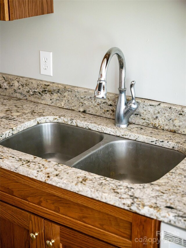 88 Star Point Dr, Hendersonville, NC 28792 - photo 14