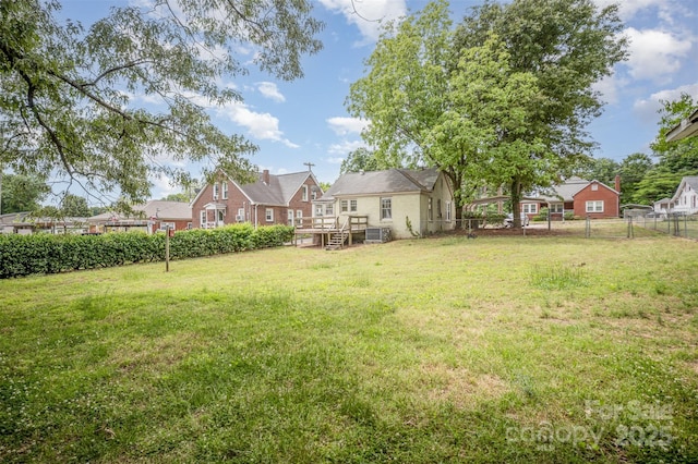 813 S Ridge Ave, Kannapolis, NC 28083 - view of yard featuring a wooden deck