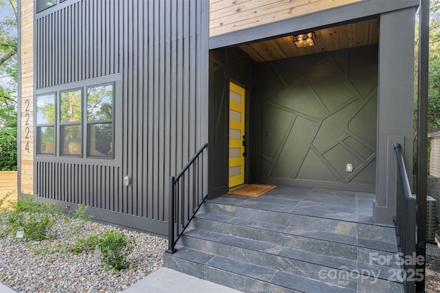 2224 Highland St, Charlotte, NC 28208 - view of property entrance