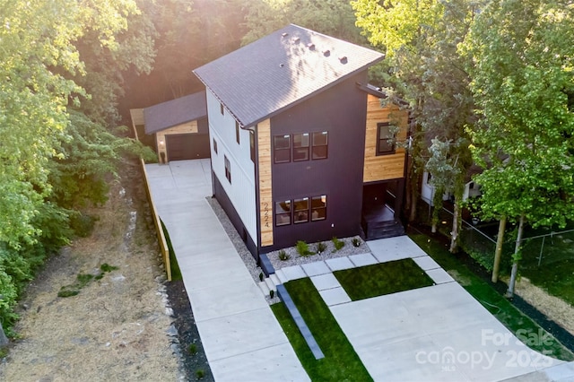 2224 Highland St, Charlotte, NC 28208 - aerial view of property and surrounding area