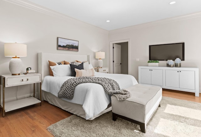 4429 Cameron Oaks Dr, Charlotte, NC 28211 - bedroom featuring crown molding, wood finished floors, and recessed lighting