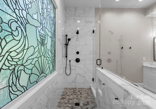 4429 Cameron Oaks Dr, Charlotte, NC 28211 - bathroom with a shower stall