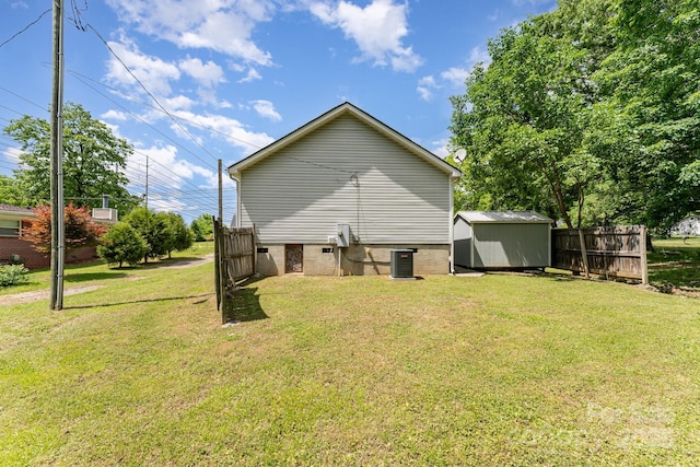 201 Easy St, Concord, NC 28027 - rear view of property featuring crawl space and central AC