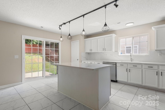 14010 Pinyon Pine Ln, Charlotte, NC 28215 - photo 15