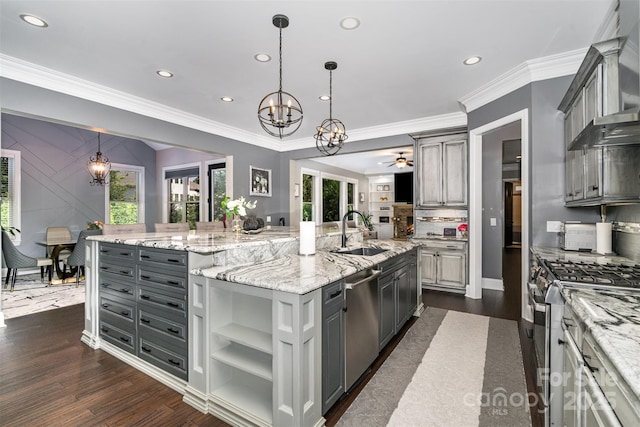 16109 Reynolds Dr, Indian Land, SC 29707 - kitchen featuring a sink, gray cabinets, appliances with stainless steel finishes, recessed lighting, and crown molding