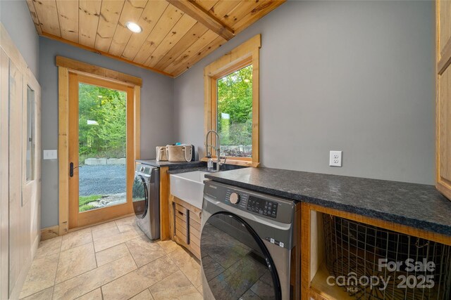 55 Maynards Way, Hendersonville, NC 28792 - clothes washing area with washing machine and dryer, wood ceiling, baseboards, and recessed lighting