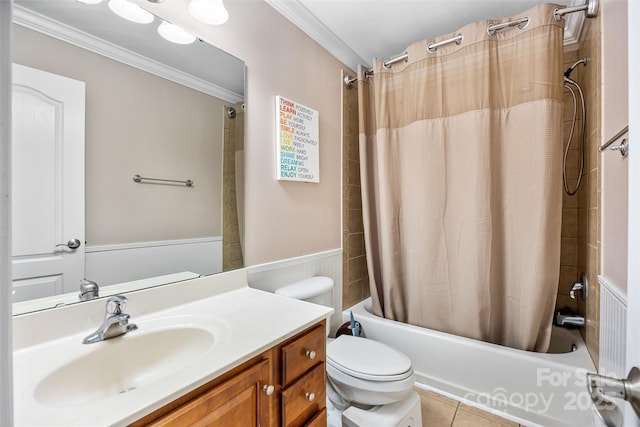 10452 Quiet Bay Ct, Charlotte, NC 28278 - bathroom featuring toilet, vanity, shower / bath combination with curtain, crown molding, and tile patterned flooring