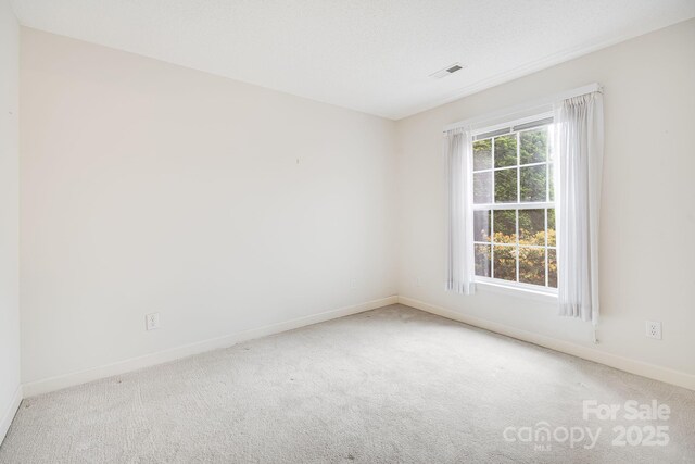 57 Lake Pointe Cir, Hendersonville, NC 28792 - photo 22