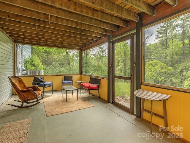 view of sunroom / solarium