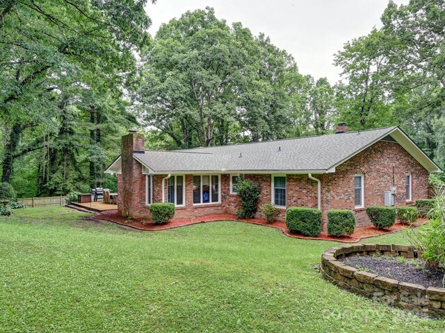 3221 Debbie Dr, Hendersonville, NC 28791 - photo 38