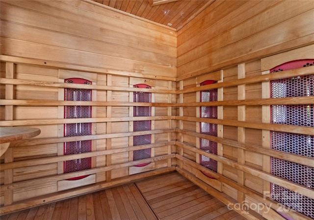 8300 Fairview Rd, Charlotte, NC 28226 - storage with a sauna / steam room