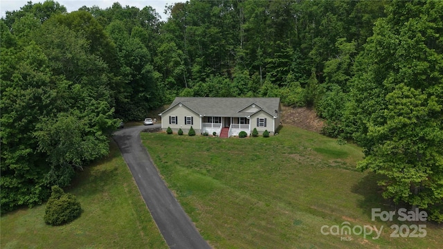 207 Lakeview Dr, Marion, NC 28752 - photo 2