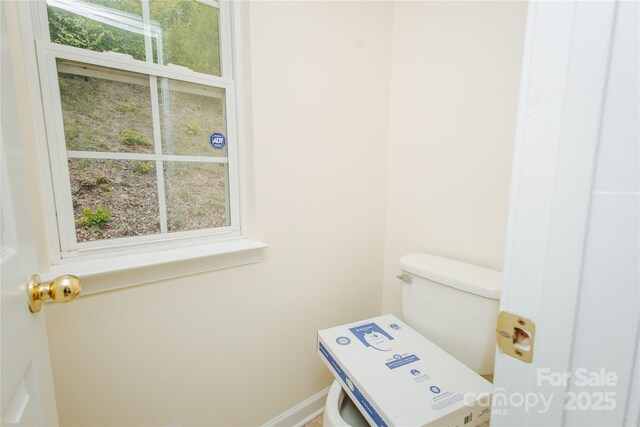 207 Lakeview Dr, Marion, NC 28752 - photo 37