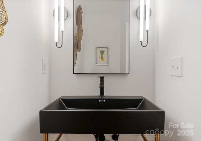 2006 St John St, Charlotte, NC 28216 - bathroom with a sink