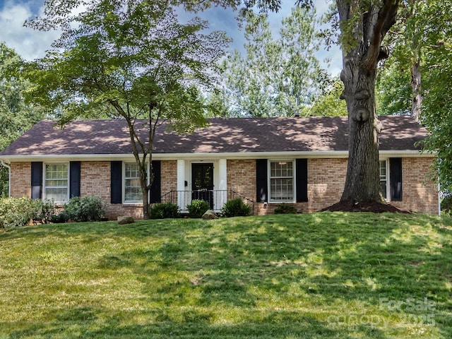 6922 Woodstock Dr, Charlotte, NC 28210 - photo 1