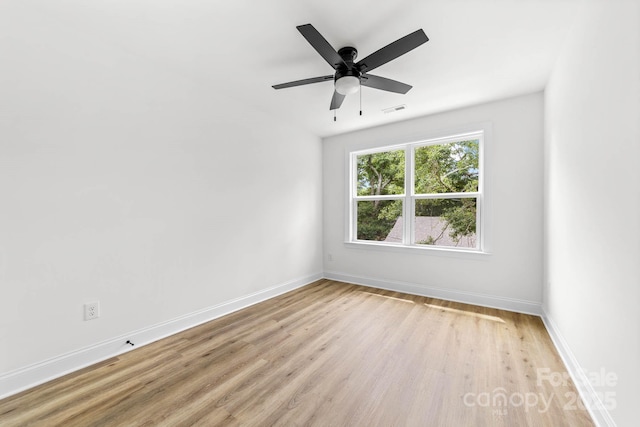 424 Airline Ave, Shelby, NC 28150 - empty room featuring light wood-type flooring, baseboards, and a ceiling fan