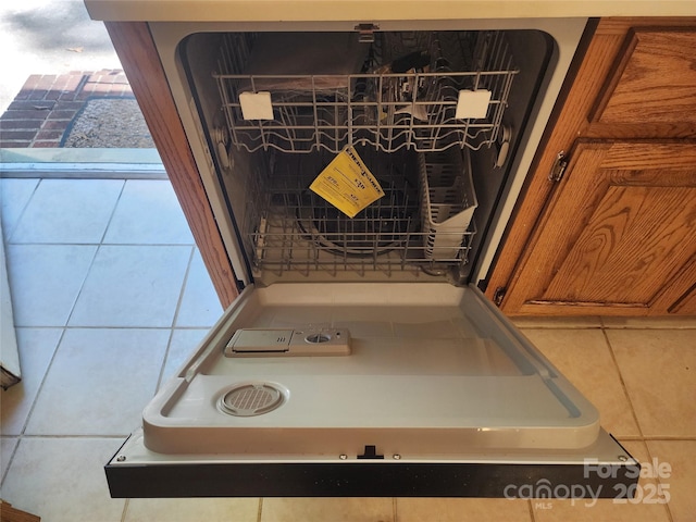 4409 Homestead Rd, Rock Hill, SC 29732 - room details with dishwashing machine