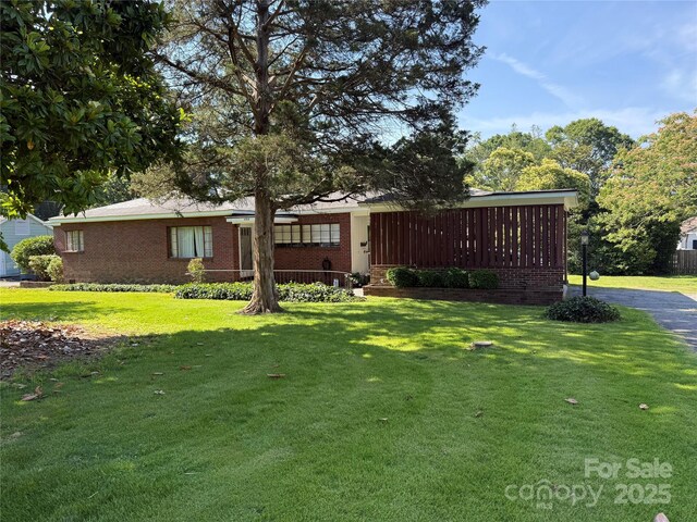 1102 E 13th St, Kannapolis, NC 28083 - photo 1