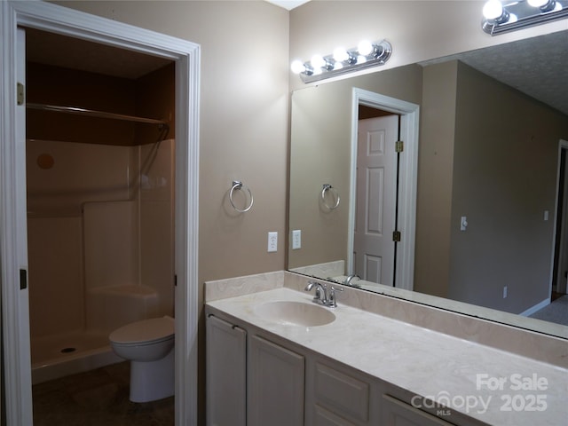 37 S Woodridge View Ct, Hendersonville, NC 28791 - full bath with a shower, vanity, toilet, and tile patterned floors