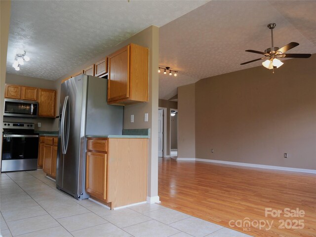 37 S Woodridge View Ct, Hendersonville, NC 28791 - photo 9