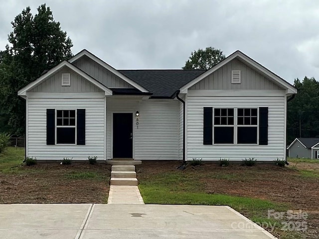 601 Queens Rd, Gastonia, NC 28052 - photo 1