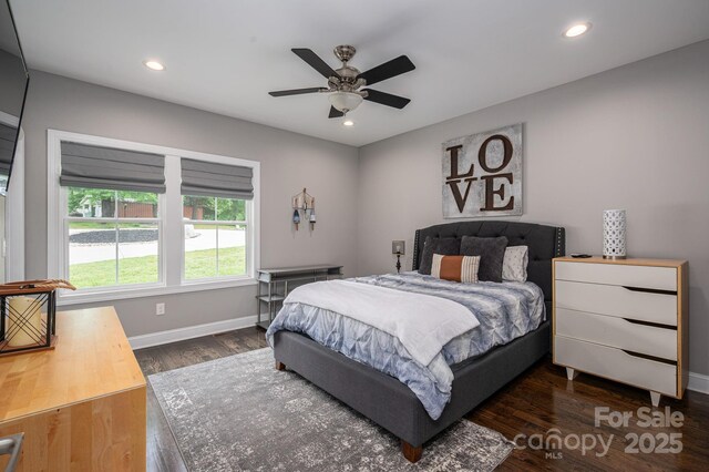 bedroom with dark wood-style flooring, baseboards, recessed lighting, and a ceiling fan