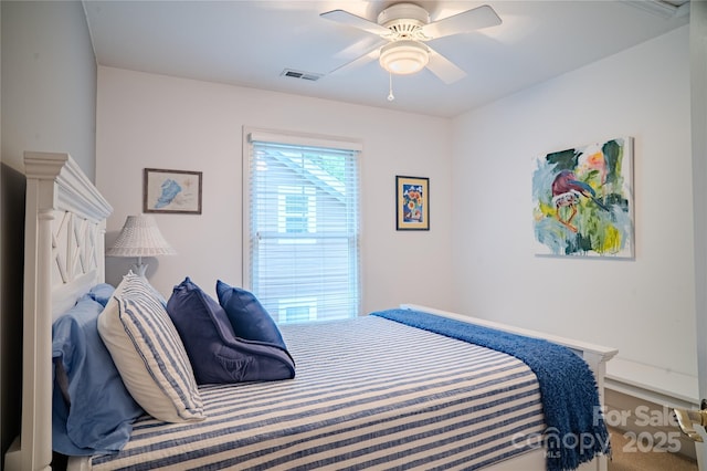 bedroom with a ceiling fan
