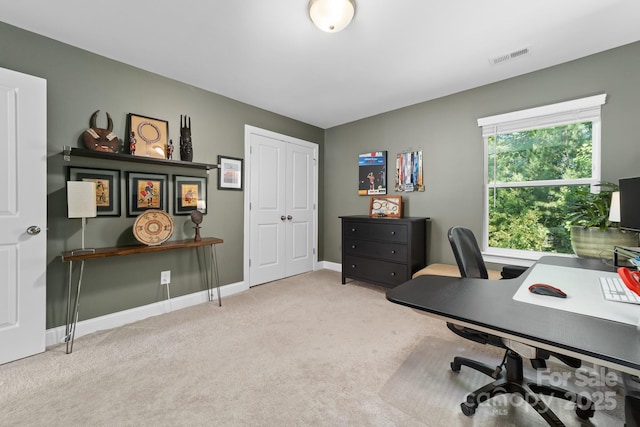 3615 Alamito Ln, Charlotte, NC 28214 - carpeted office space featuring baseboards