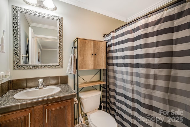 14 Phoenix Cir, Alexander, NC 28701 - bathroom with toilet, crown molding, vanity, and curtained shower