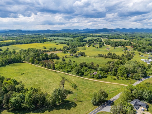 191 Bluebird Dr, Hiddenite, NC 28636