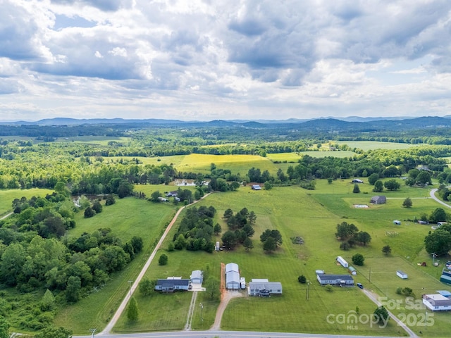 191 Bluebird Dr, Hiddenite, NC 28636