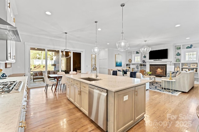 1502 Matthew Mcclure Cir, Davidson, NC 28036 - kitchen with a sink, stainless steel appliances, a center island with sink, light wood-style flooring, and recessed lighting