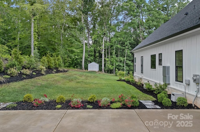 9564 Regent Dr, Davidson, NC 28036 - view of grassy yard featuring a patio