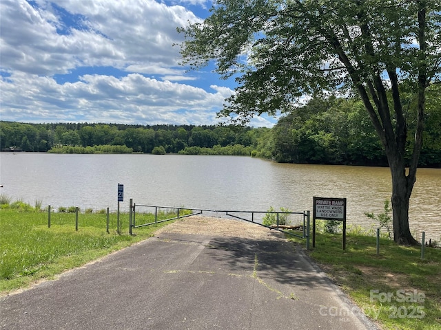 3113 Mattie Wade Rd, Sherrills Ford, NC 28673