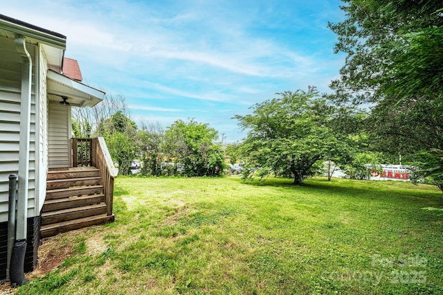 210 W 15th St, Newton, NC 28658 - view of green lawn
