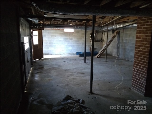718 Dogwood Ave, Lincolnton, NC 28092 - basement featuring concrete block wall