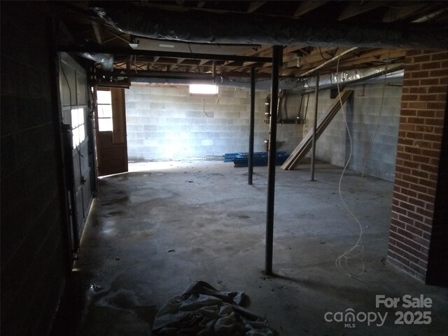 718 Dogwood Ave, Lincolnton, NC 28092 - basement featuring concrete block wall
