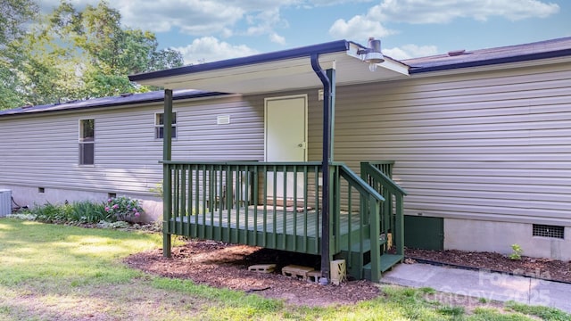 2930 Clarks Chapel Rd, Lenoir, NC 28645 - rear view of property featuring crawl space, a deck, and a yard
